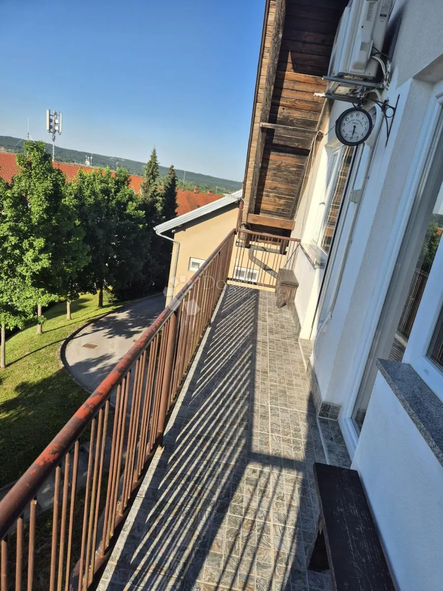 lijep stan bez ulaganja centar ozalj 65m2 - slika 3