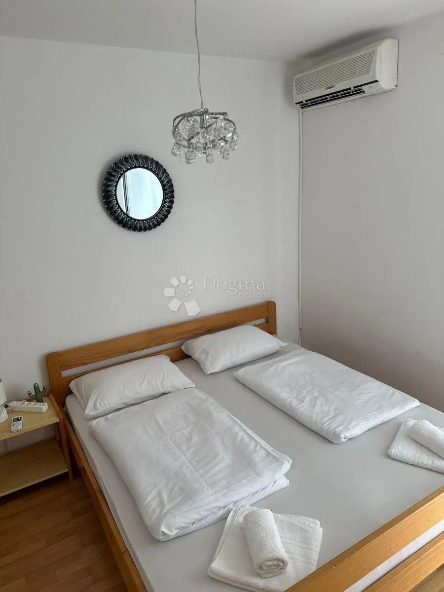 vodice – kuća s 6 apartmana blizu mora - slika 10