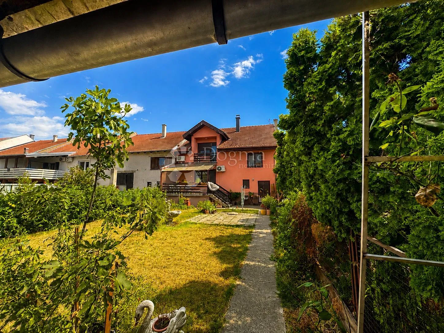 tenja – kuća 160 m², solarna elektrana, garaža - slika 19