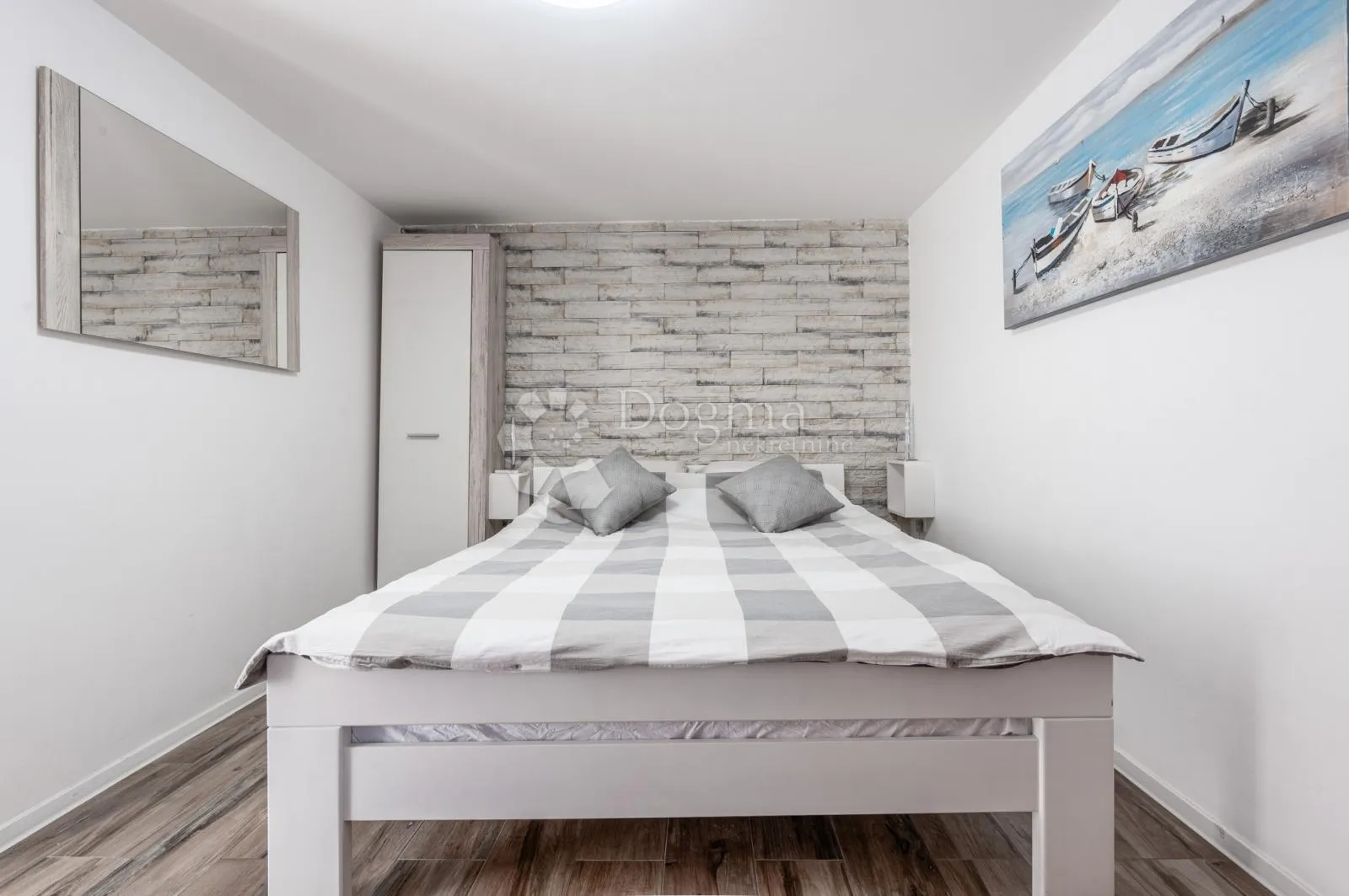 donja vežica, studio app s okućnicom - slika 6
