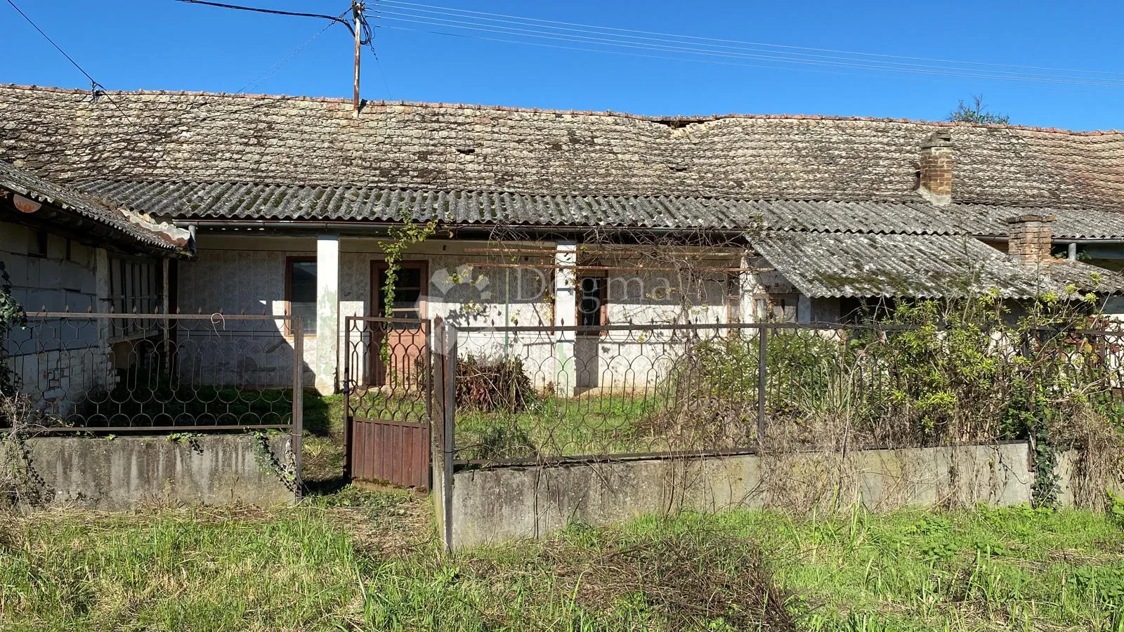 kuća s potencijalom na glavnoj cesti u topolju! - slika 7