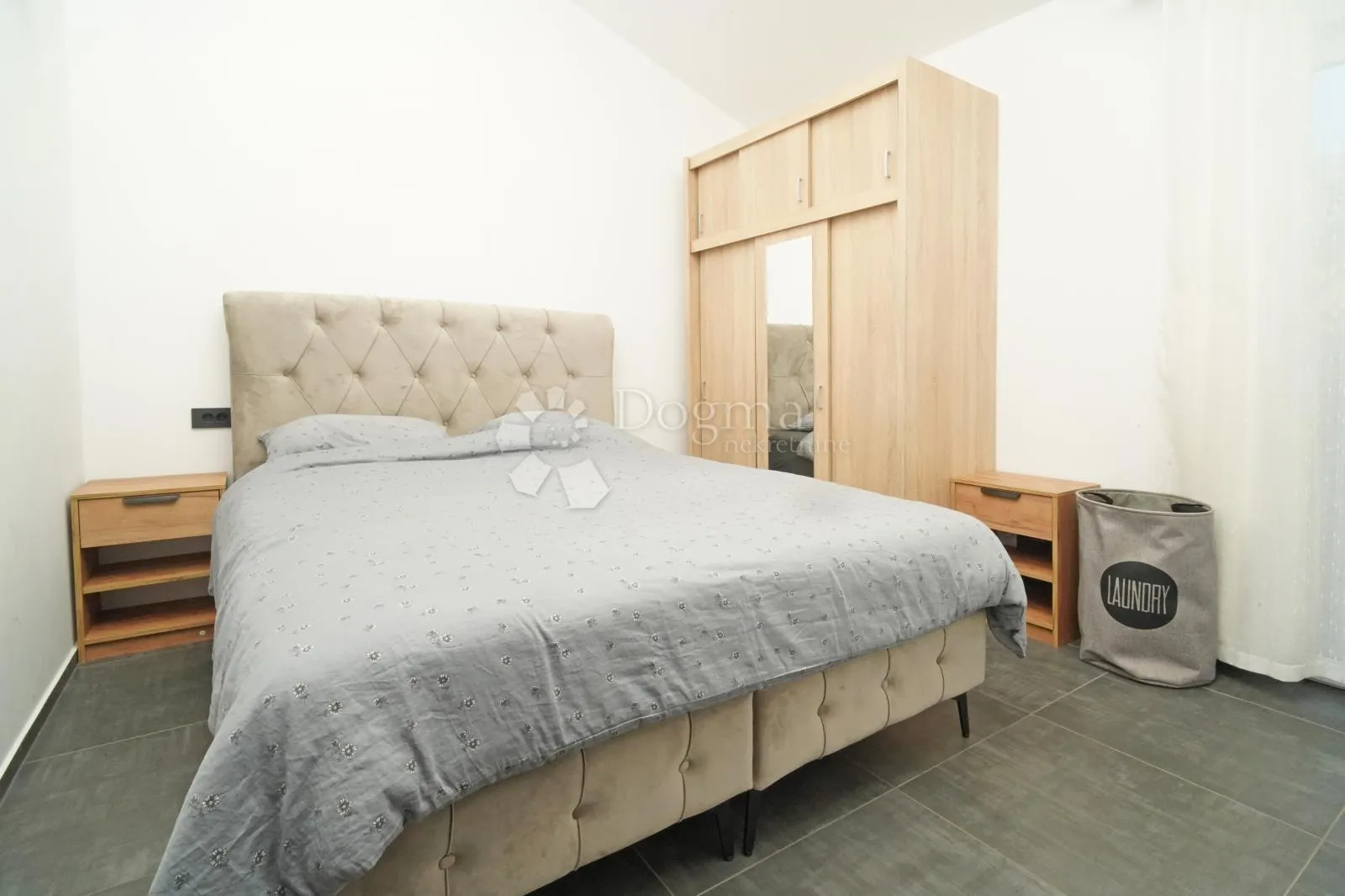 moderna prizemnica s bazenom i jacuzzijem na parceli od 944 m² – mirna lokacija u okolici višnjana - slika 16