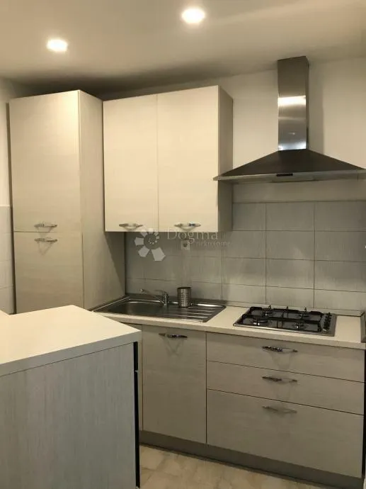 trešnjevka 57m2 prekrasan 2sb+db, preuređen! - slika 9