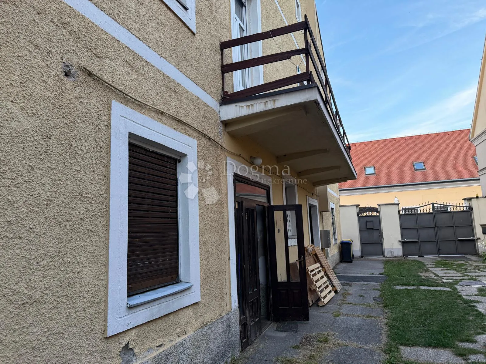 povijesna vila u centru varaždina - slika 12