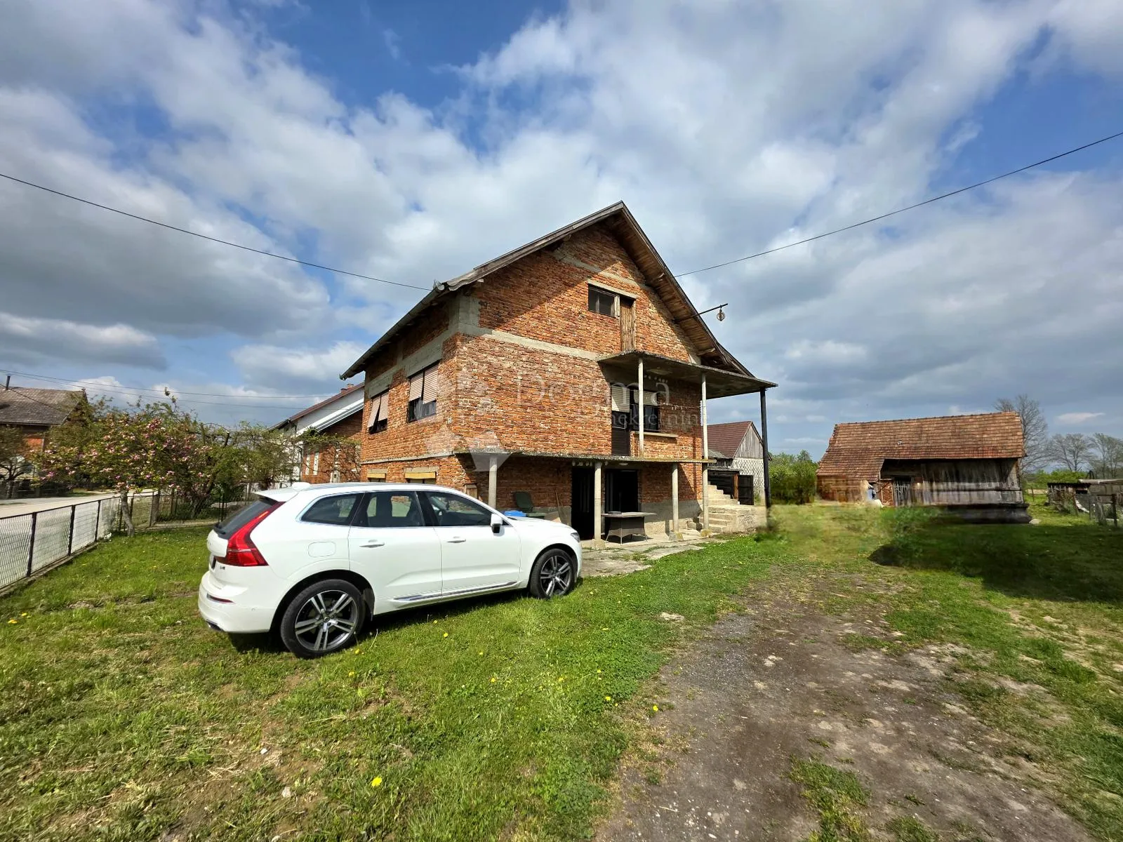 prodaja, kuća, vezišće, nkp 210 m2 sa okućnicom i zemljištem 2898 m2 - slika 9