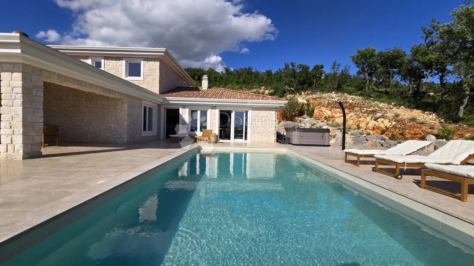 luxury villa koja ostavlja bez daha! - slika 6