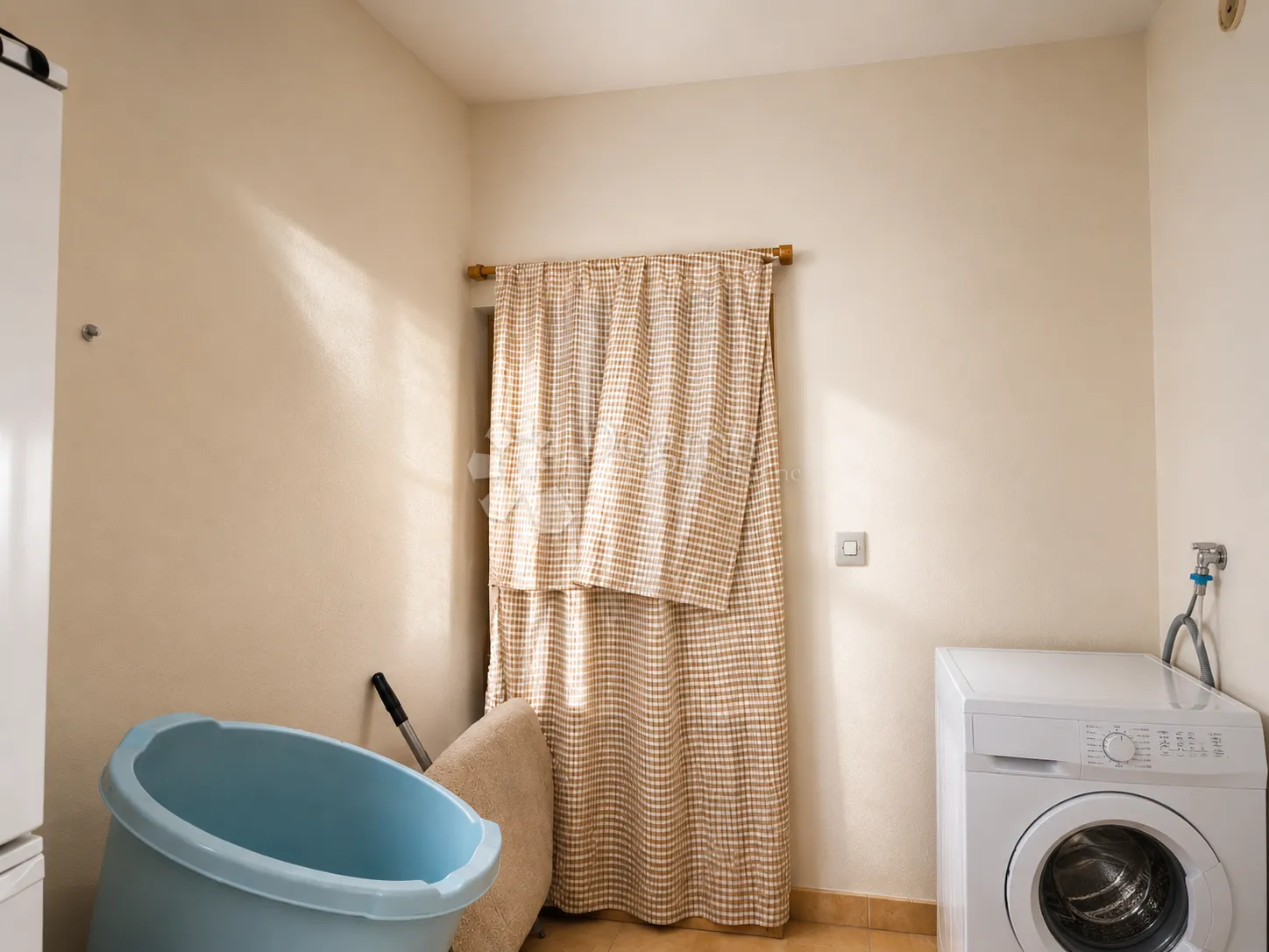kuća u nizu u srcu mjesta udaljenog 7km od pule – 120 m² + dodatno dvorište 68 m² - slika 5