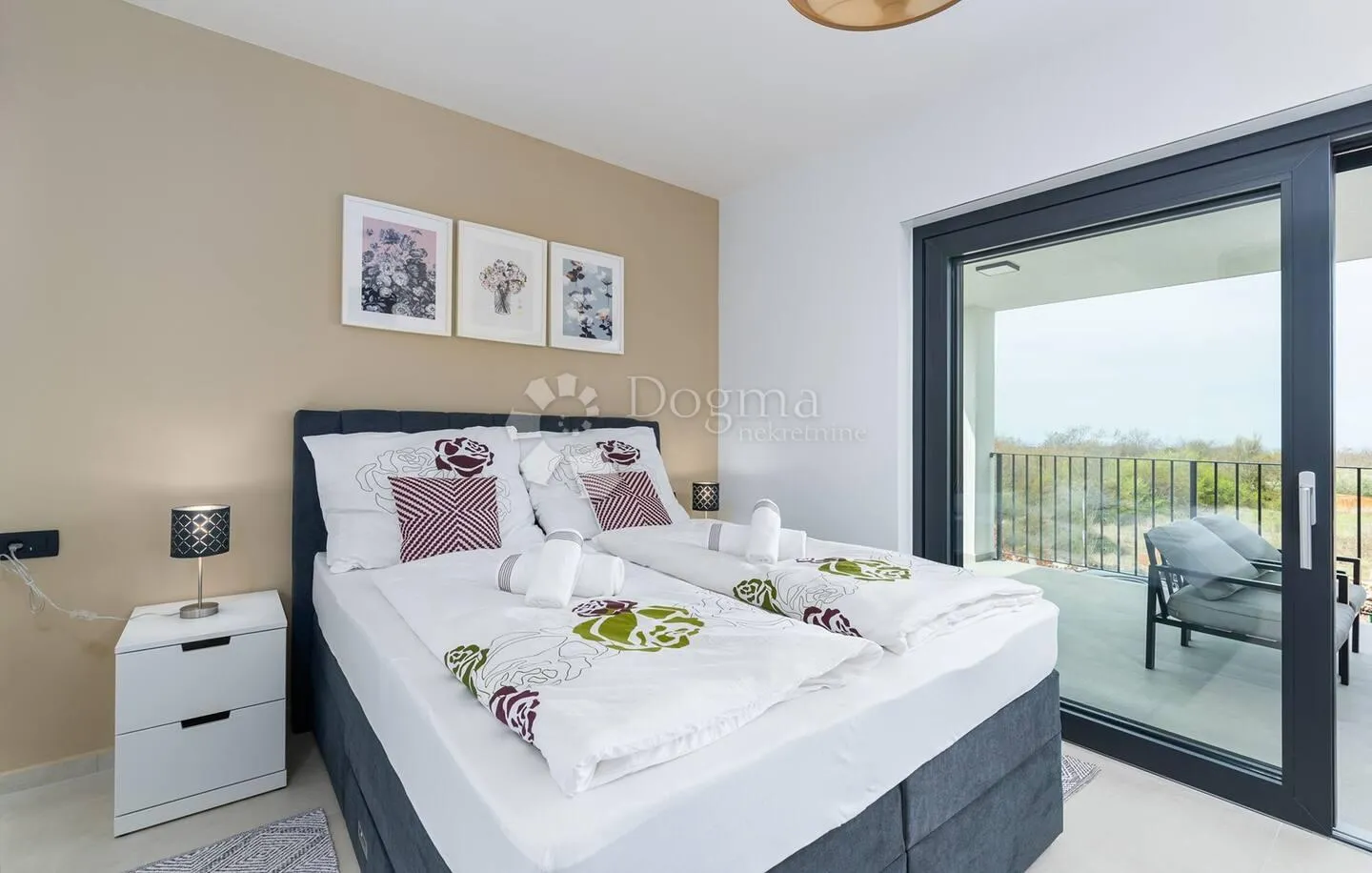 villa s bazenom i jacuzzijem - poreč - slika 9