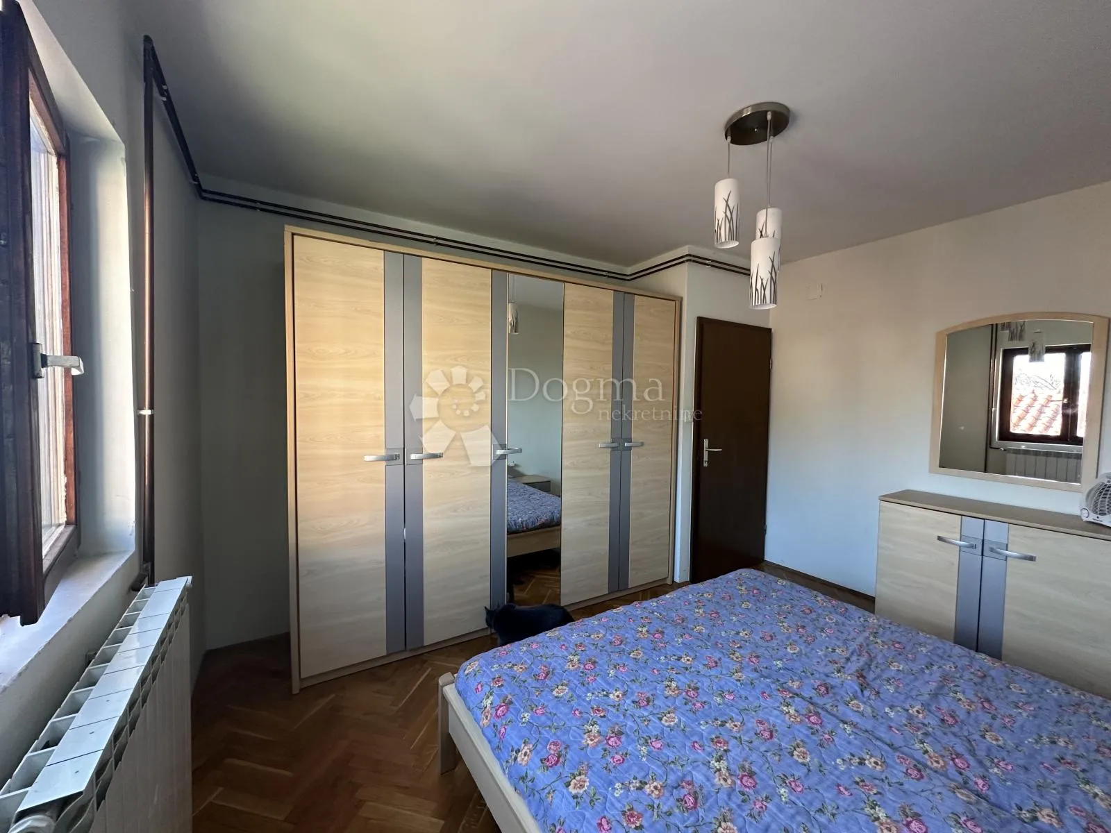 etaža kuće s predivnim pogledom - slika 23