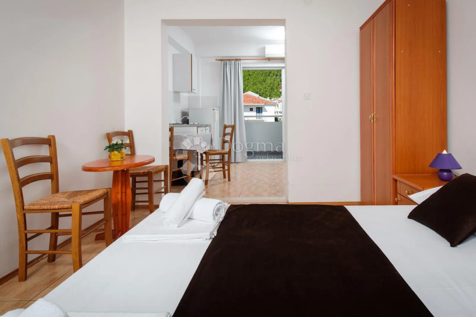 drvenik, makarska rivijera- apartmanska kuća 50 m od mora - slika 8