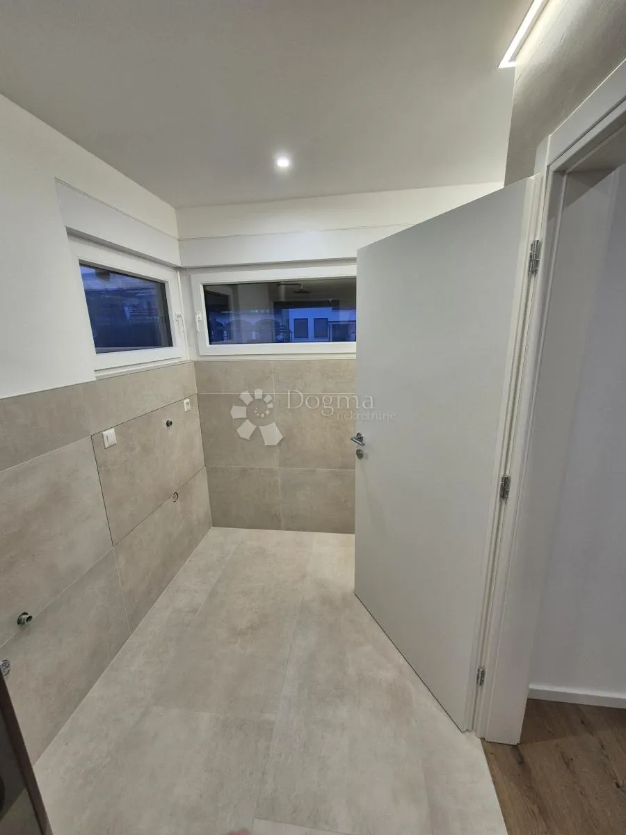 apartman 103m2 prizemlje-novogradnja - slika 7