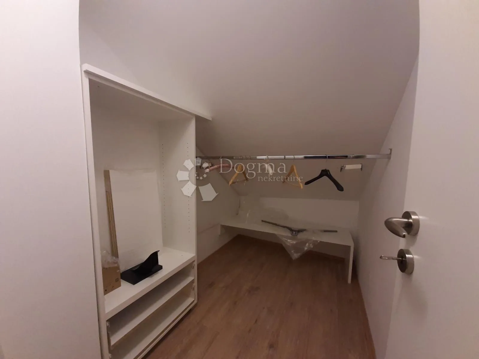 ekskluzivna kuća 80 m od mora, vrt, garaža - novi vinodolski - slika 18