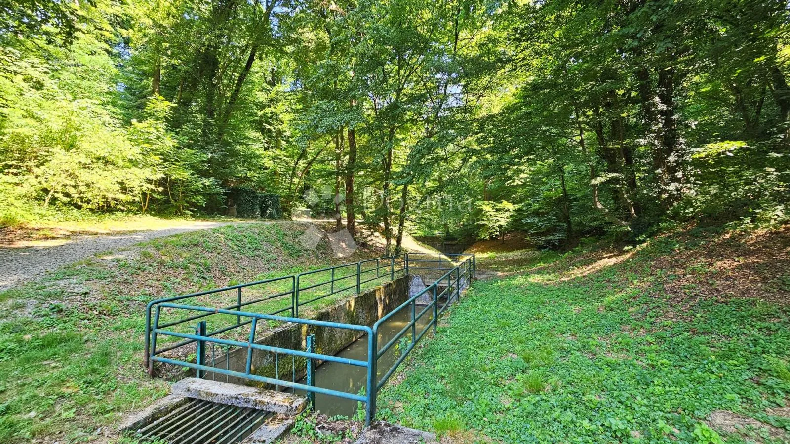 kraljevec, kuća okružena prirodom - slika 27