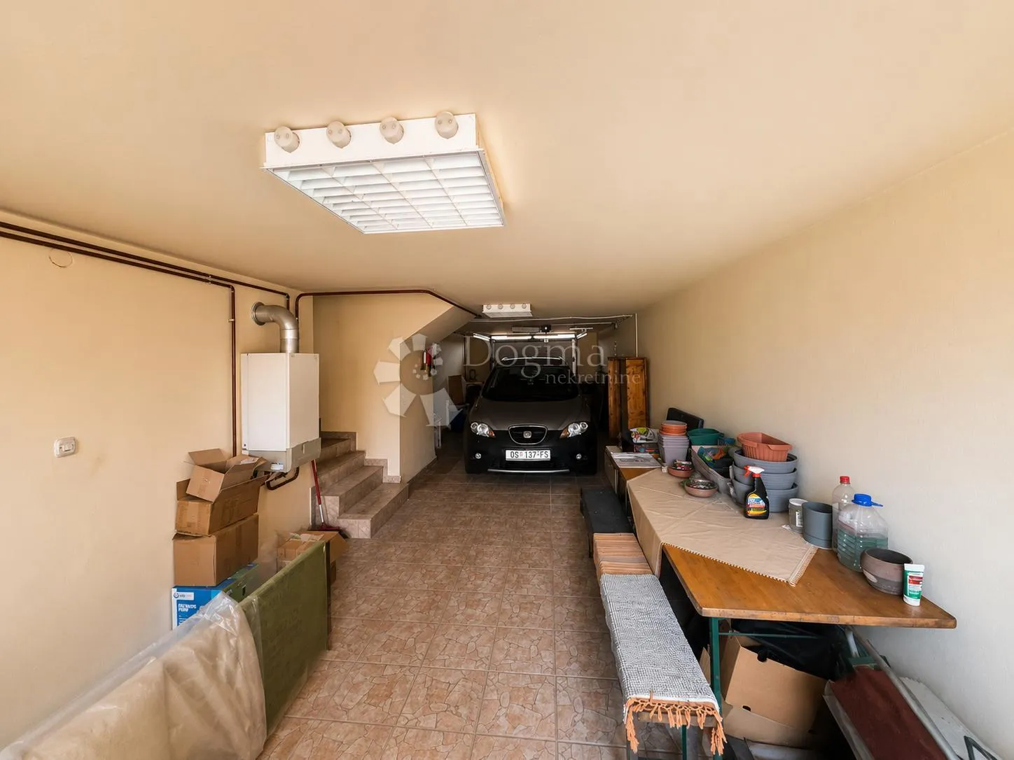 tenja – kuća 160 m², solarna elektrana, garaža - slika 7