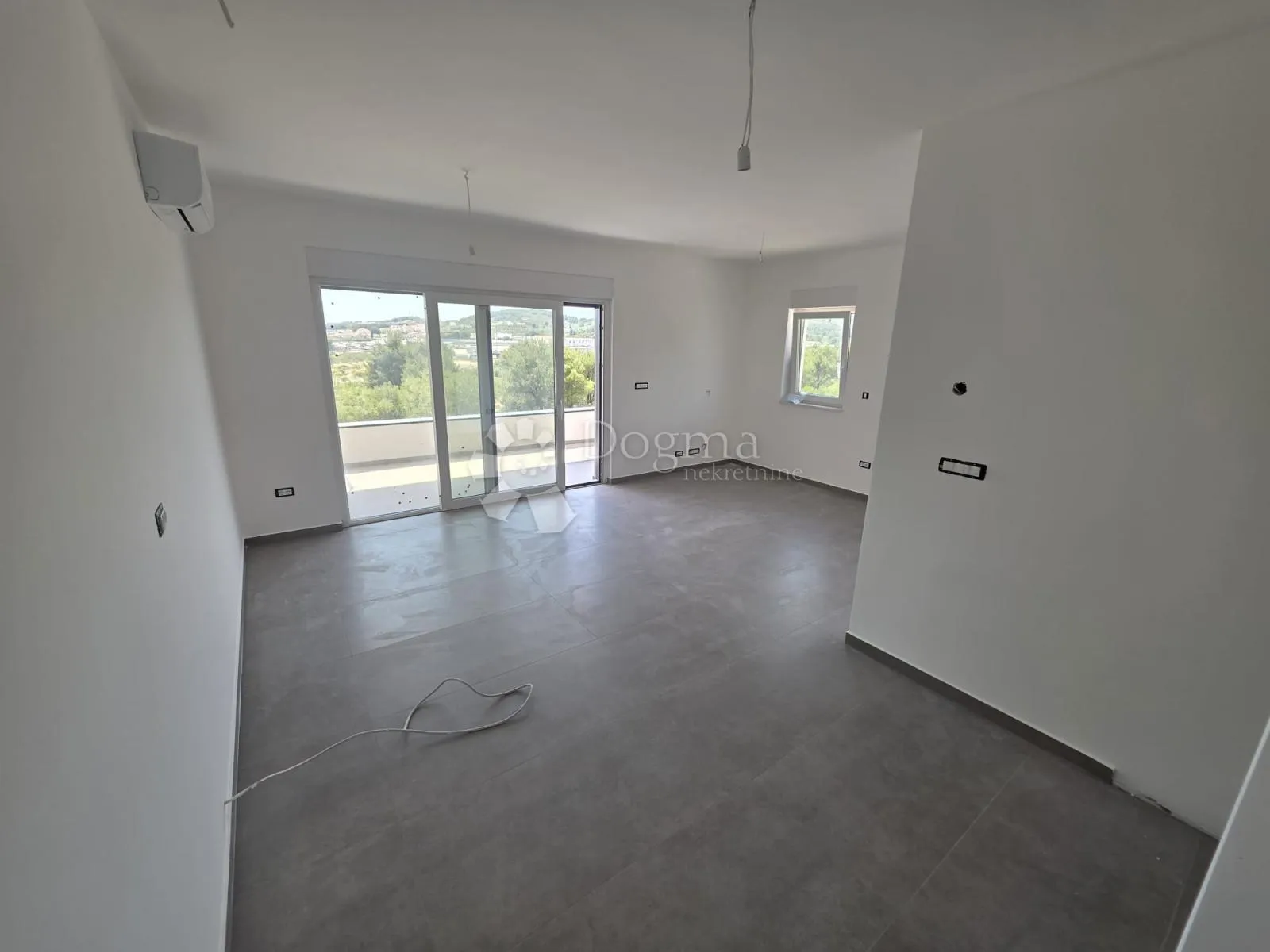 vodice - predivni stan u novogradnji , top cijena - slika 16