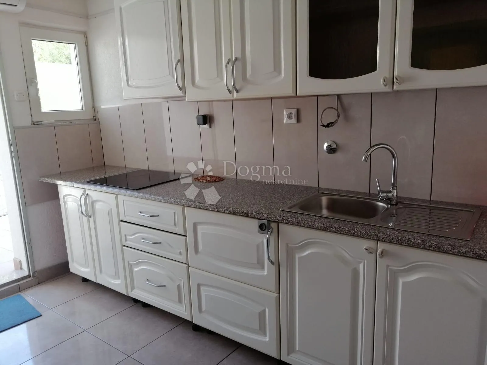 marina - kuća sa 4 apartmana i predivnim pogledom na more - slika 21