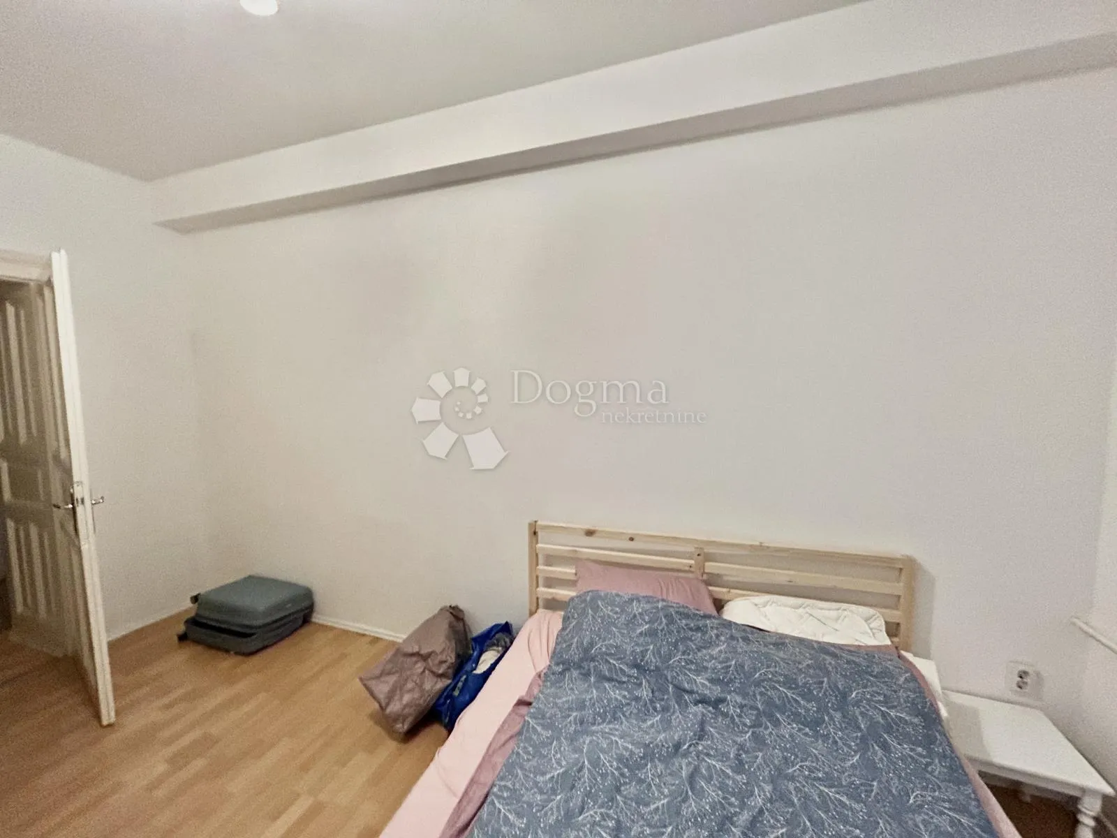 trosoban građanski stan zrinjevac - slika 3