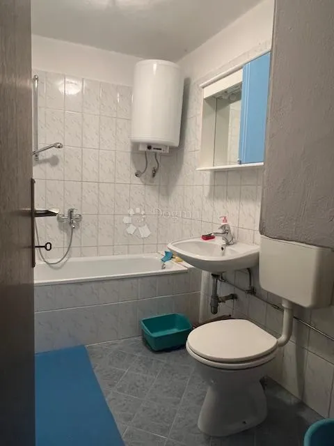punat kuća blizu mora - slika 10