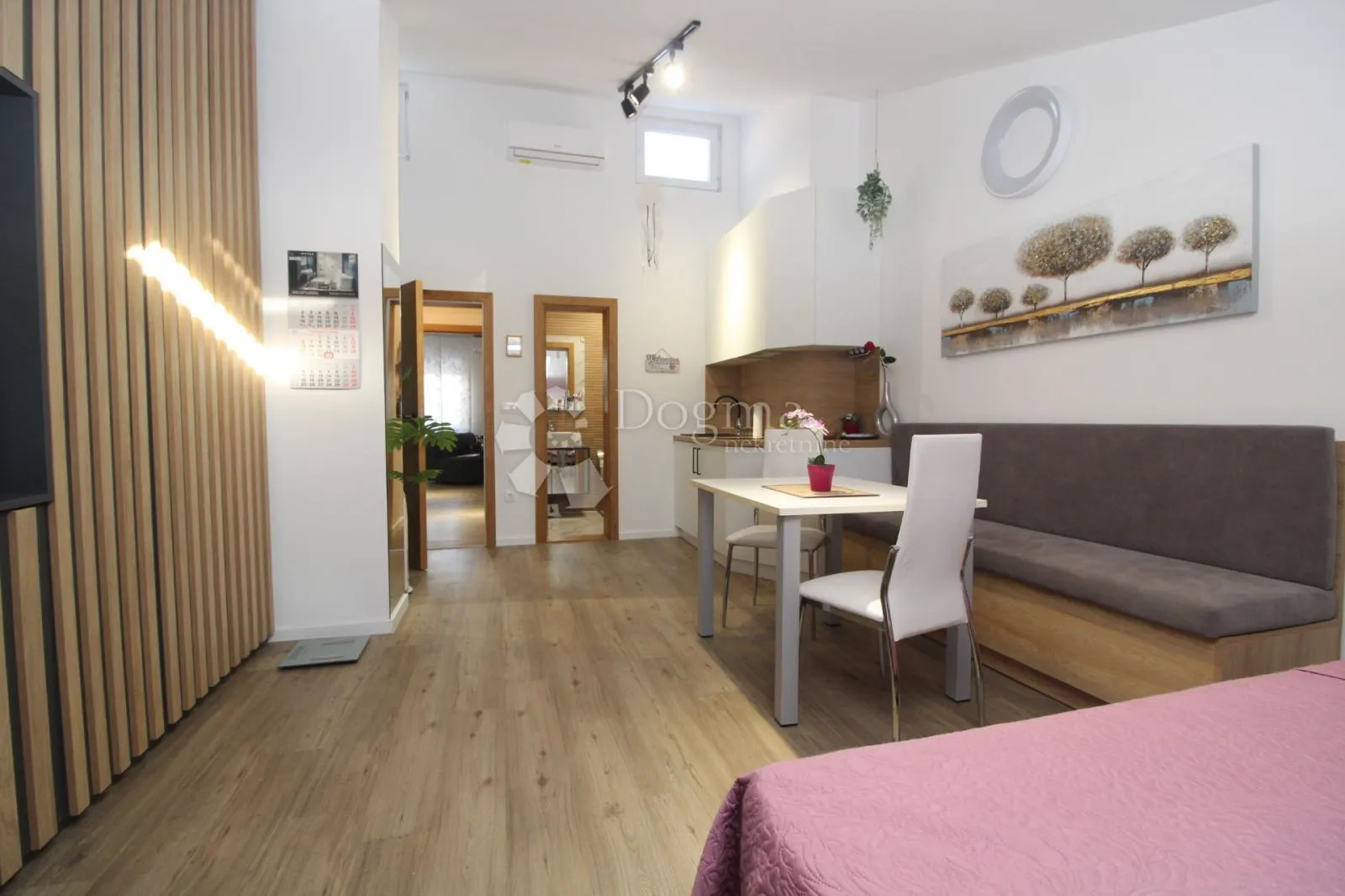 crikvenica dva apartmana - slika 23
