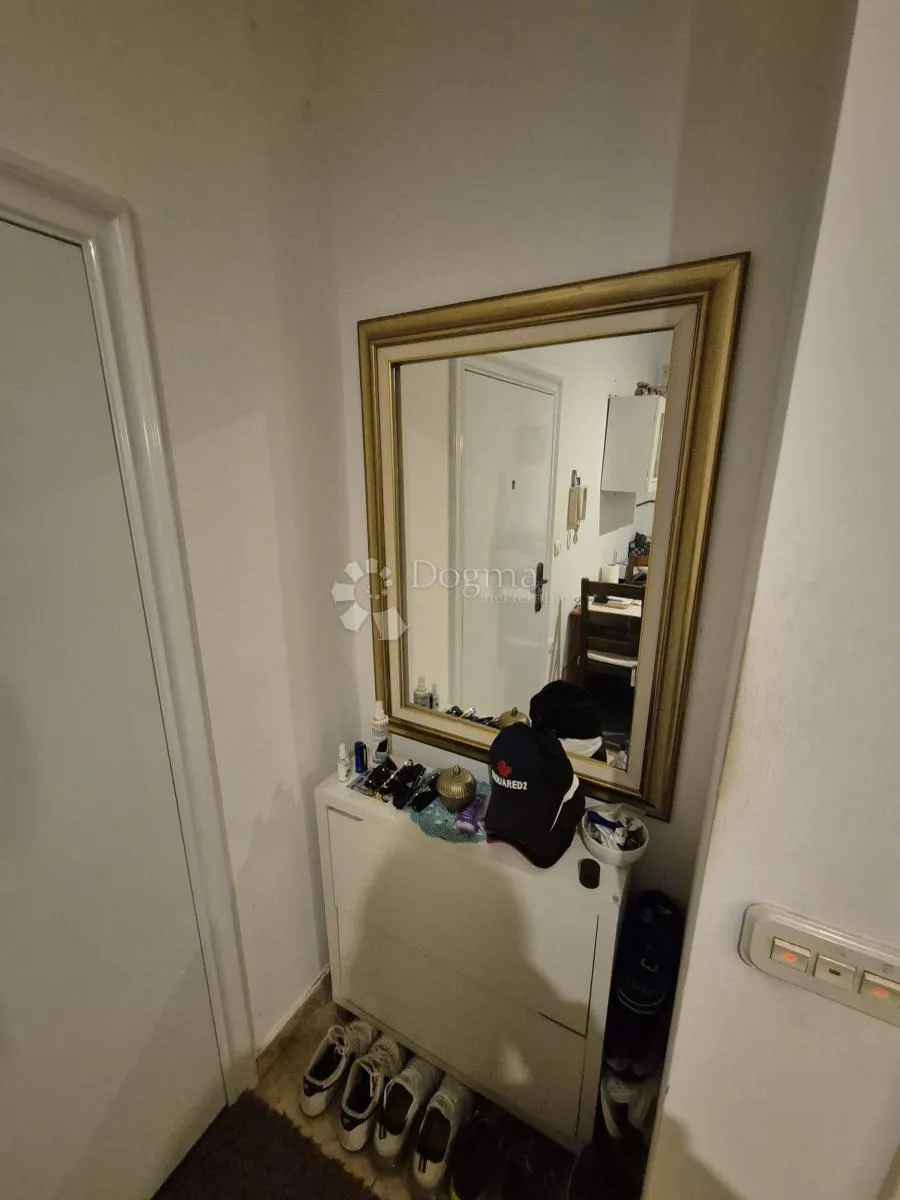 apartman 41m2 lift parking *prilika* - slika 3
