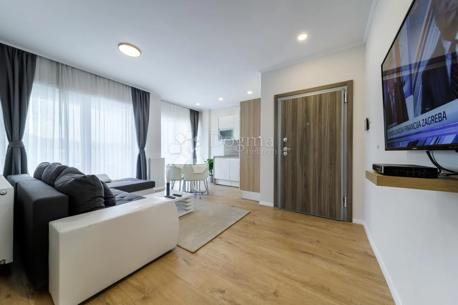 zagreb, maksimir, luksuzan stan 75 m2 s bazenom - slika 4