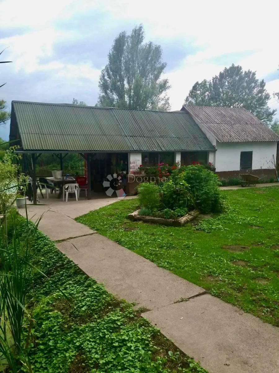 atraktivno imanje s ribnjakom i turističkim potencijalom - slika 67
