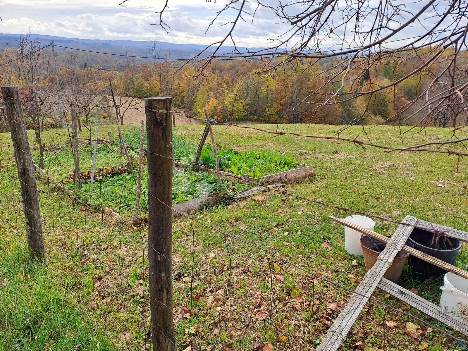 savršen dom na vrhu brda - slika 14