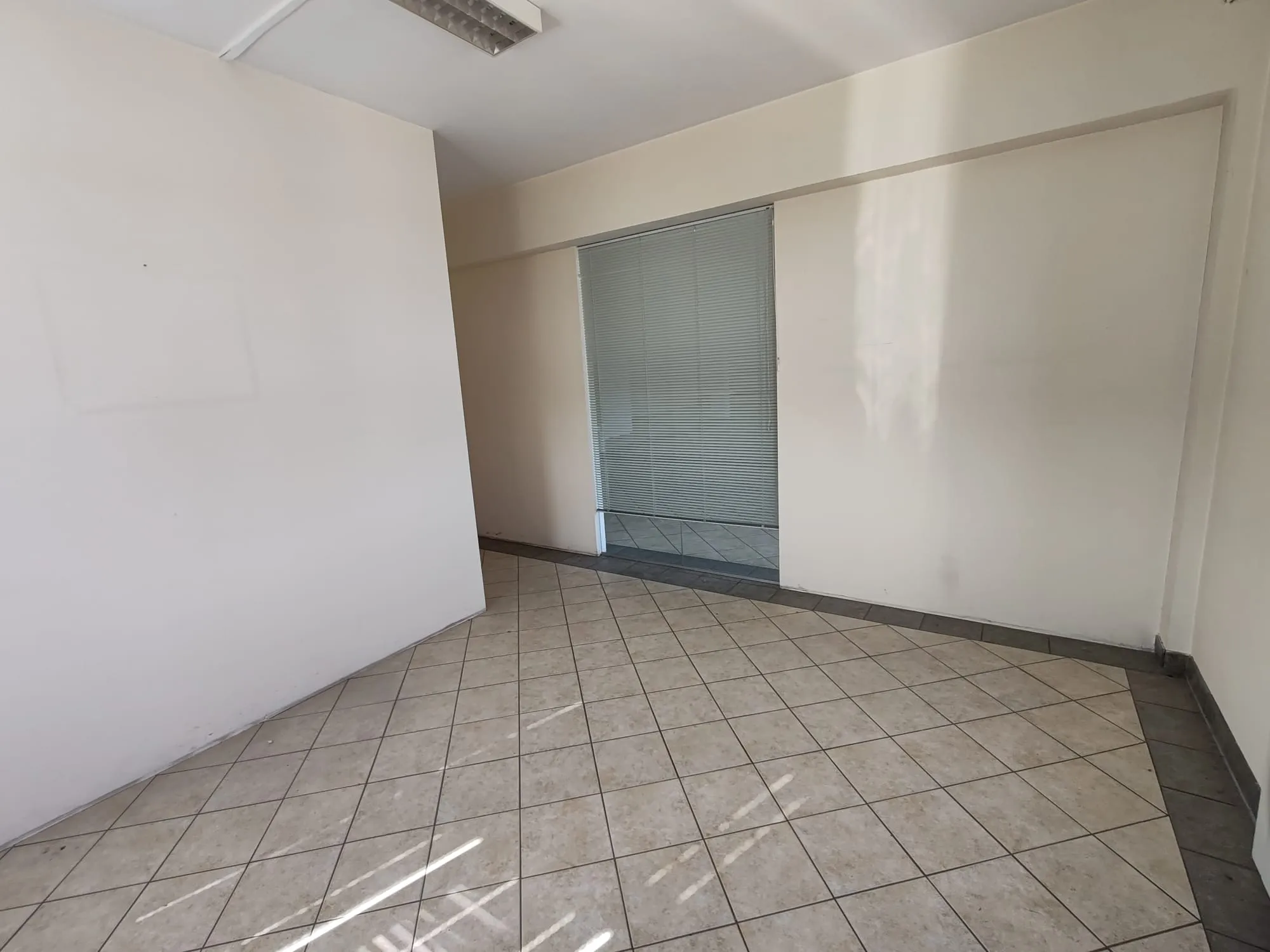 poslovni prostor 269 m² s 10 parkirnih mjesta – idealno za tihe djelatnosti - slika 4