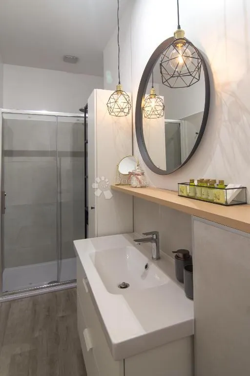 6 apartmana s bazenom u centru pule - slika 6