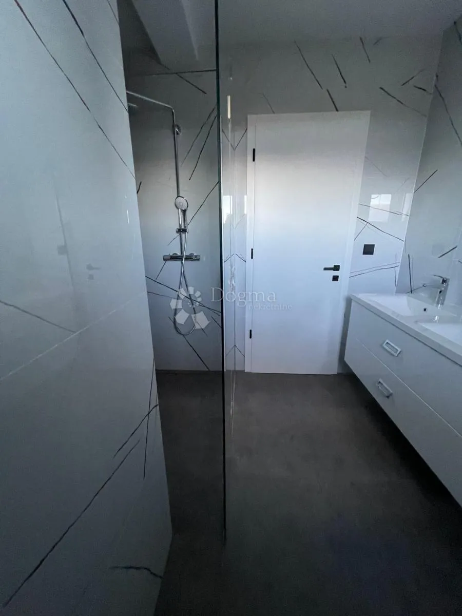 penthouse s panoramskim pogledom na more – 350 m od plaže - slika 33