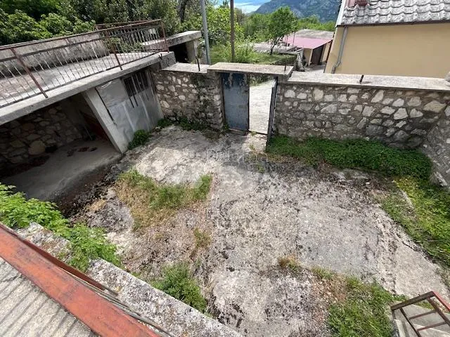 kamena kuća u vinodolskoj dolini - slika 4