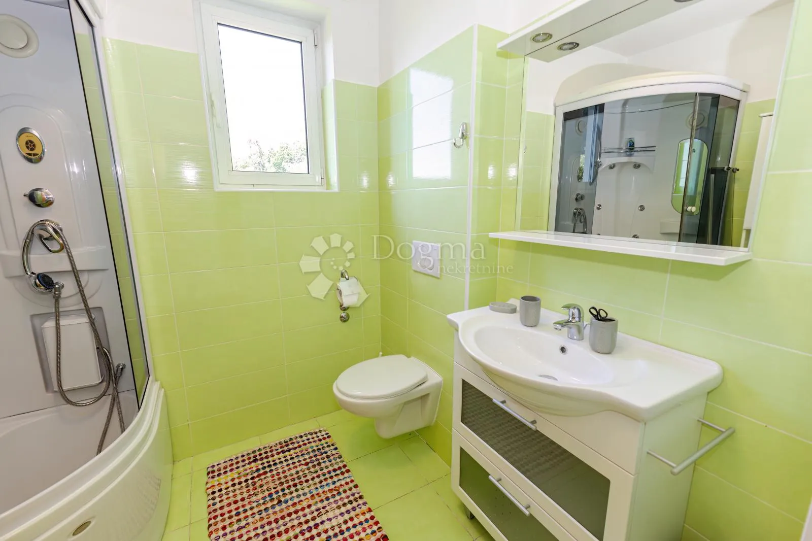 zagreb, bijenik, luksuzna kuća 415 m2 s bazenom - slika 15