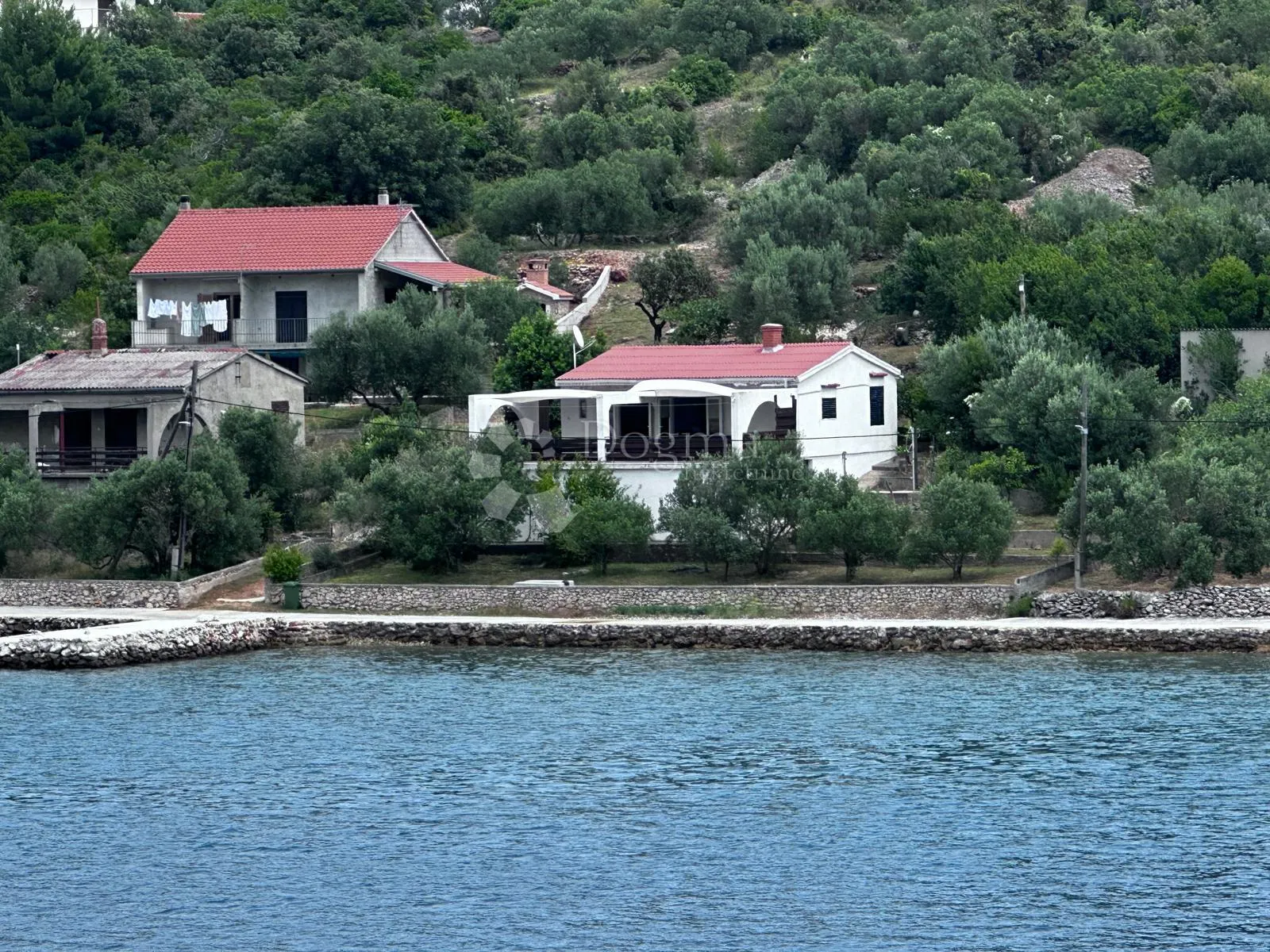 kuća 1. red morska oaza otoka vela rava - slika 4