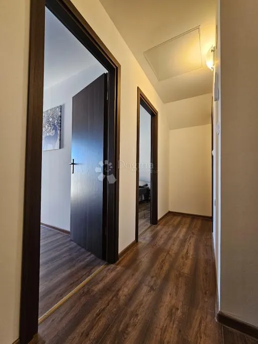 prekrasna kuća na jezeru sabljaci - slika 14
