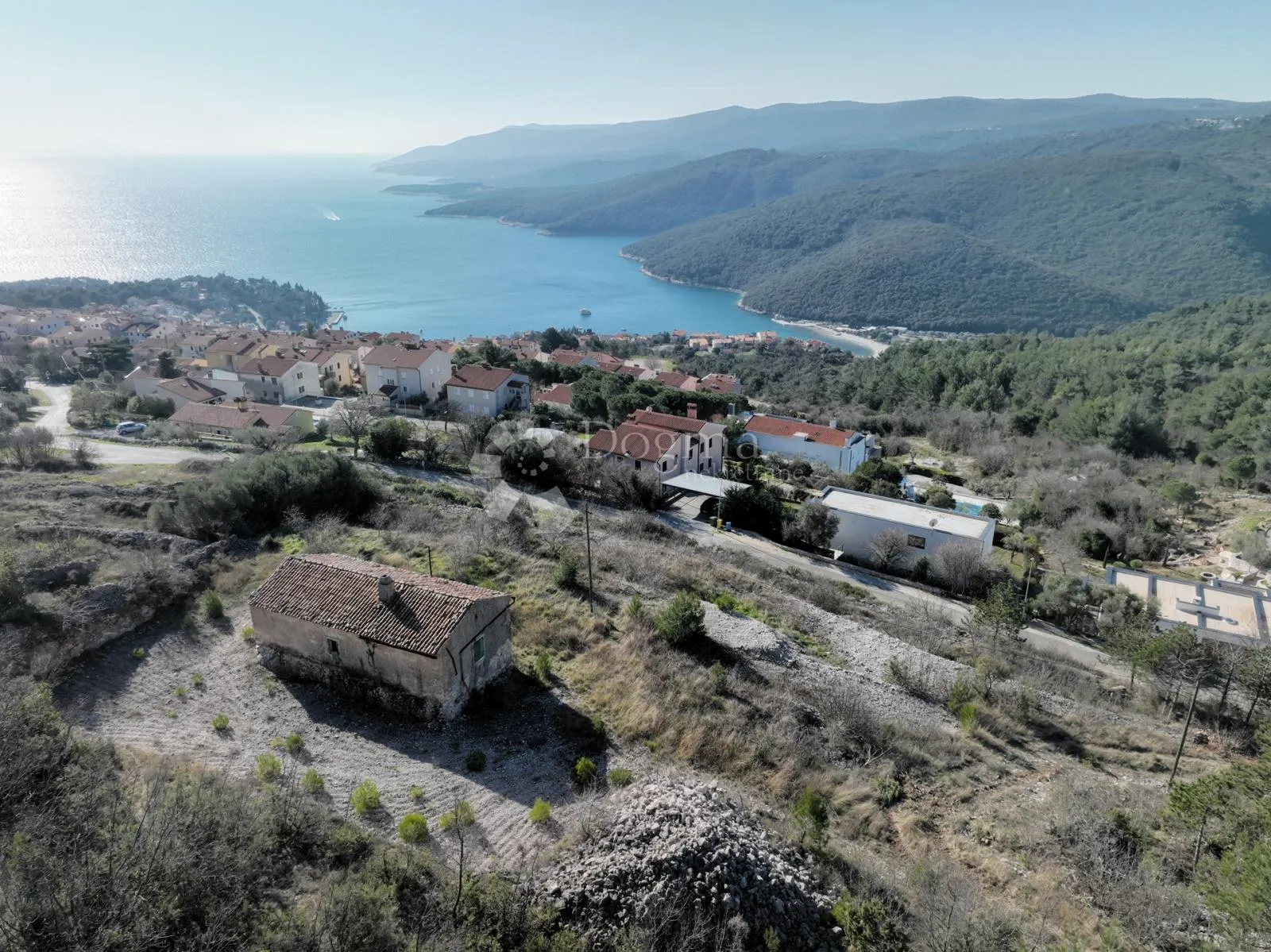 unikatno zemljište s predivnim pogledom na more - slika 12