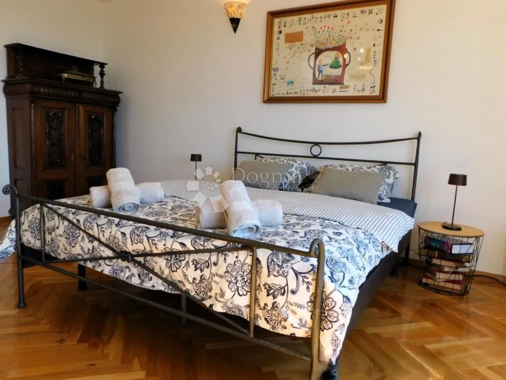 luksuzni stan s panoramskom terasom u srcu opatija – 200 m² - slika 7