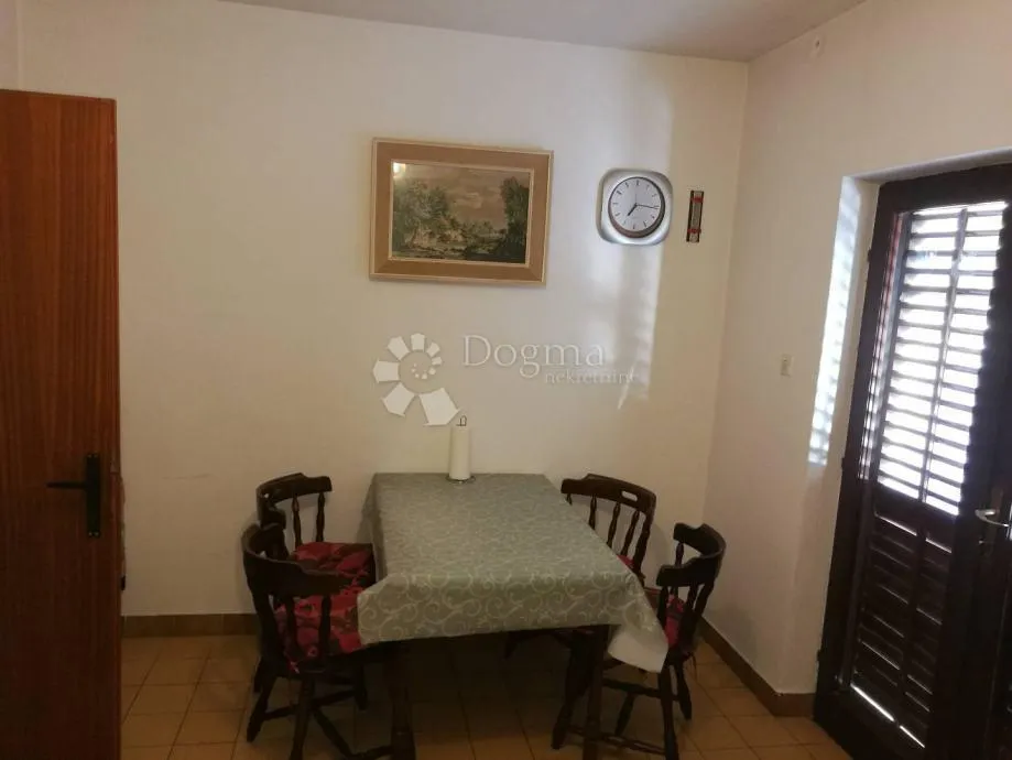 kuća blizu mora - slika 2