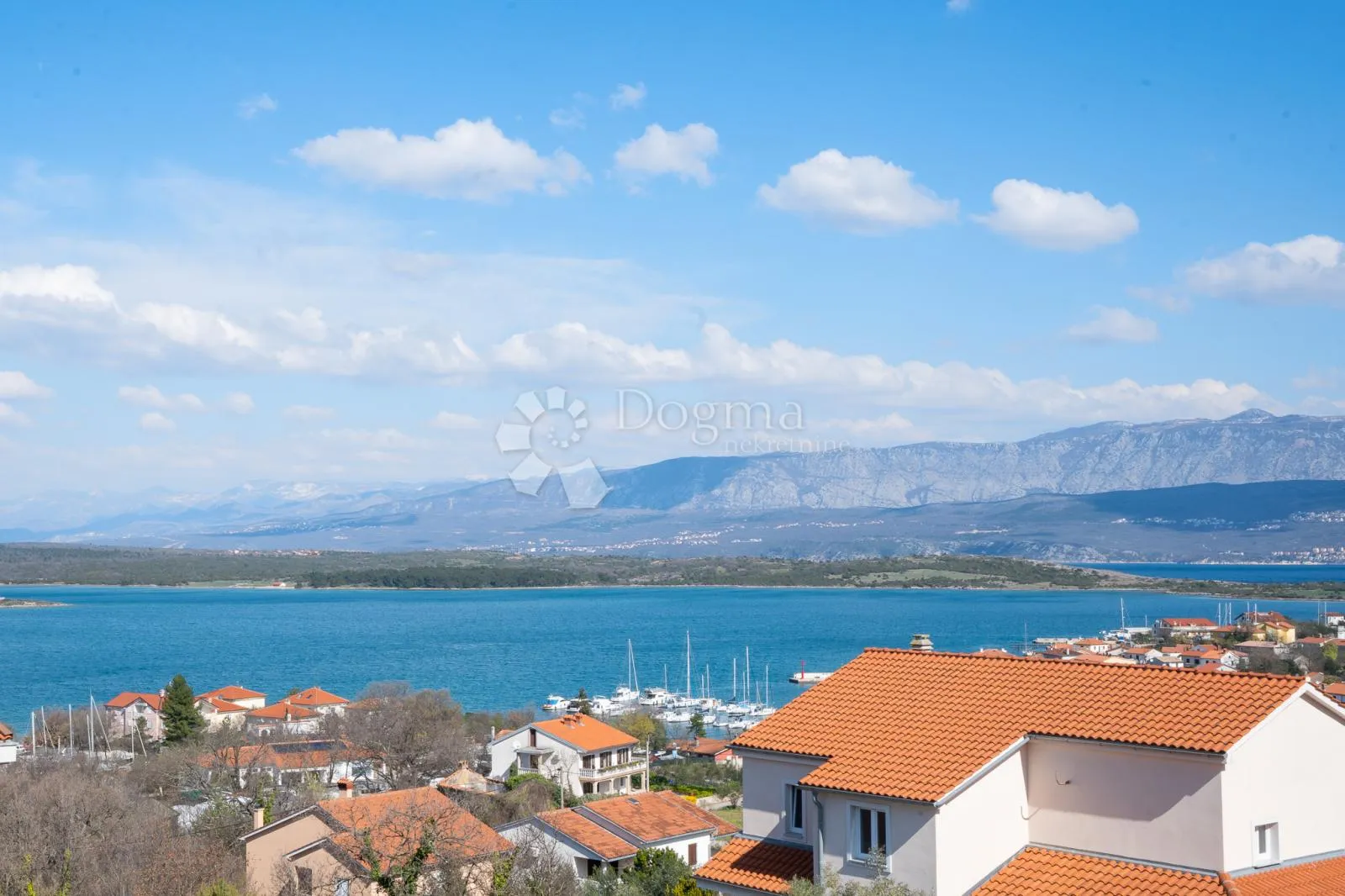 klimno, apartman na samo 250m od mora - slika 4