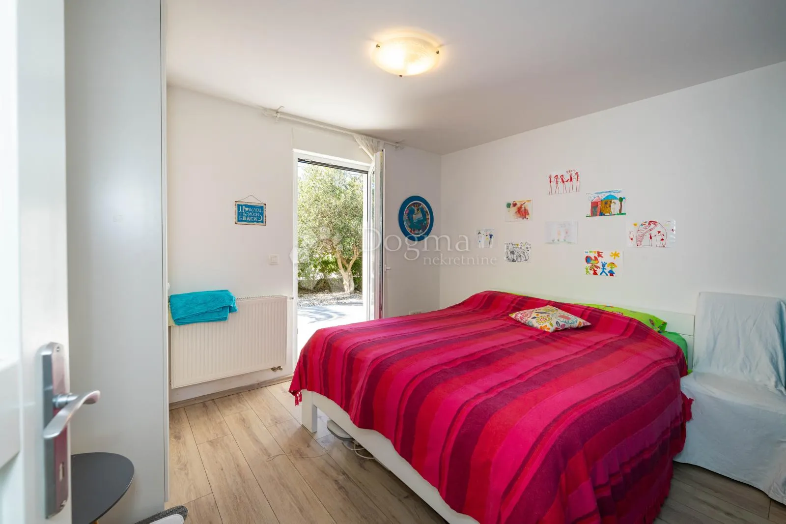 zaton-nin,luksuzna apartmanska kuća uz plažu,3 apartmana,pogled na more - slika 27