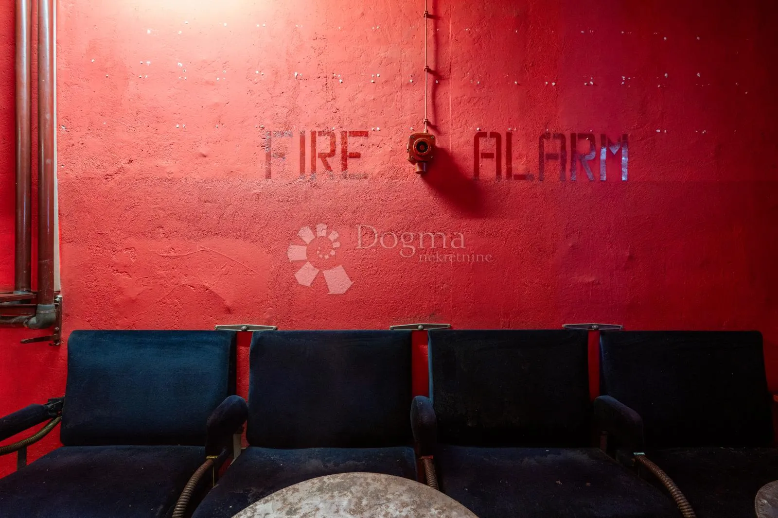 ekskluzivno u dogmi - poslovni prostor caffe bar/klub u splitu - slika 13