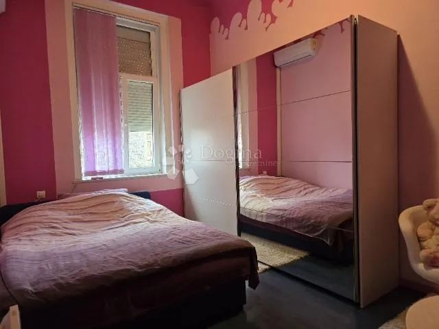 odličan uređen 3s+db stan na mlaci - slika 23