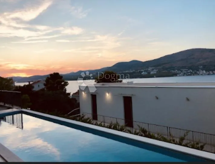 vila sa bazenom vi - slika 10