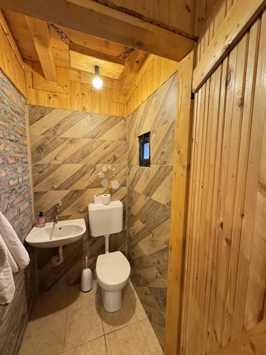 kuća s potencijalom - slika 33