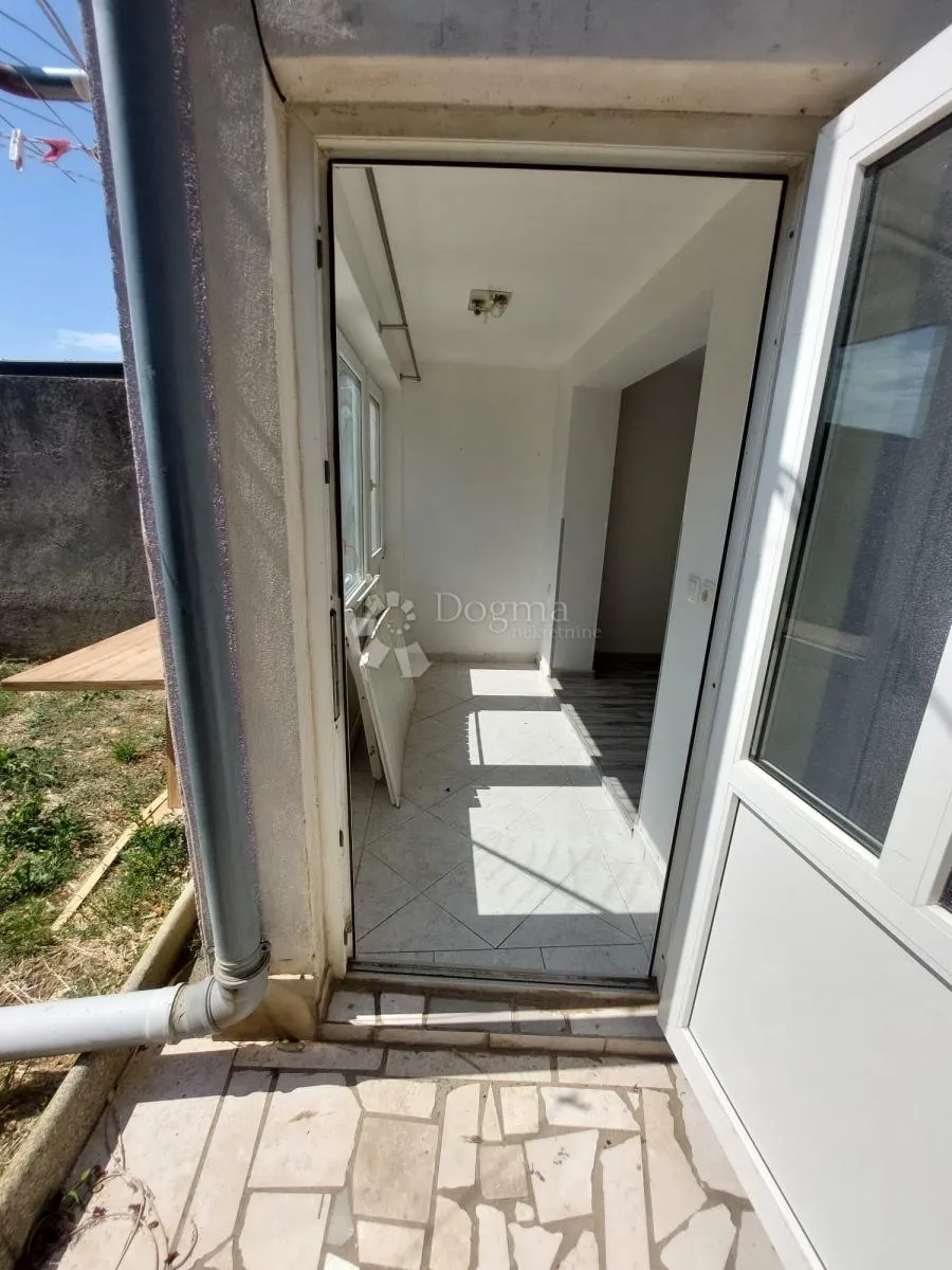 kraljevica, apartman sa vrtom - slika 2