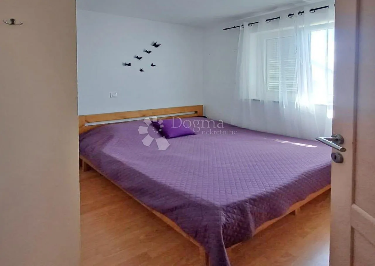 poreč (okolica) - namješten stan sa 2ss+db - slika 5