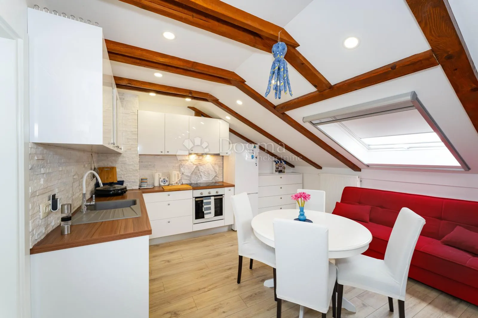 zaton-nin,luksuzna apartmanska kuća uz plažu,3 apartmana,pogled na more - slika 88