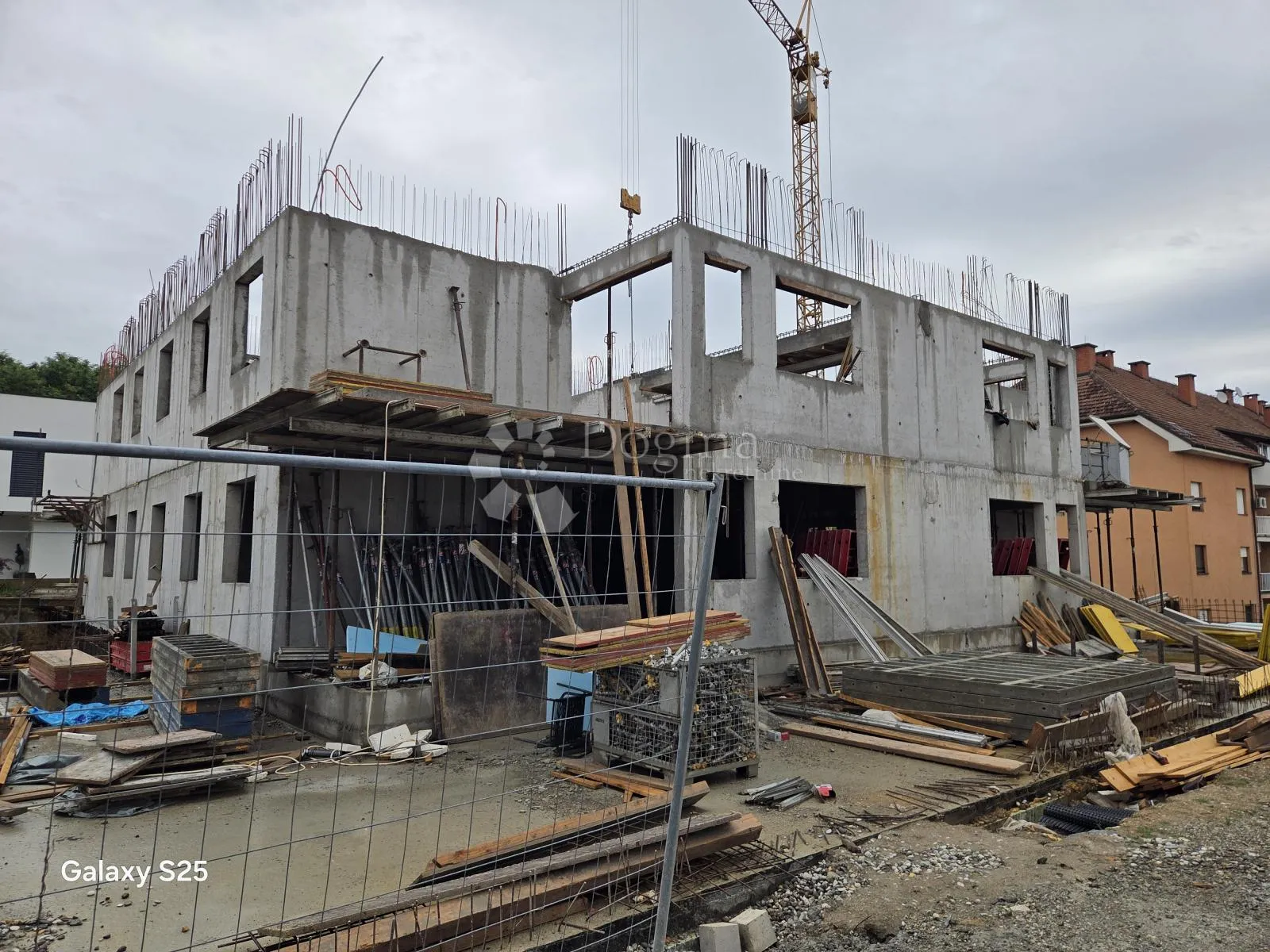 sesvete novogradnja stan 94 m2 4-sobni , 2.gi kat - slika 3