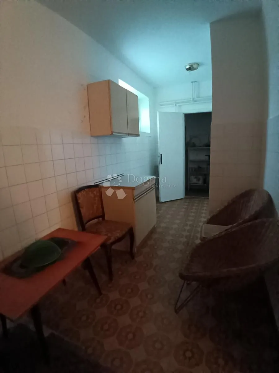 prostrana katnica u belom manastiru – spremna za život! - slika 34