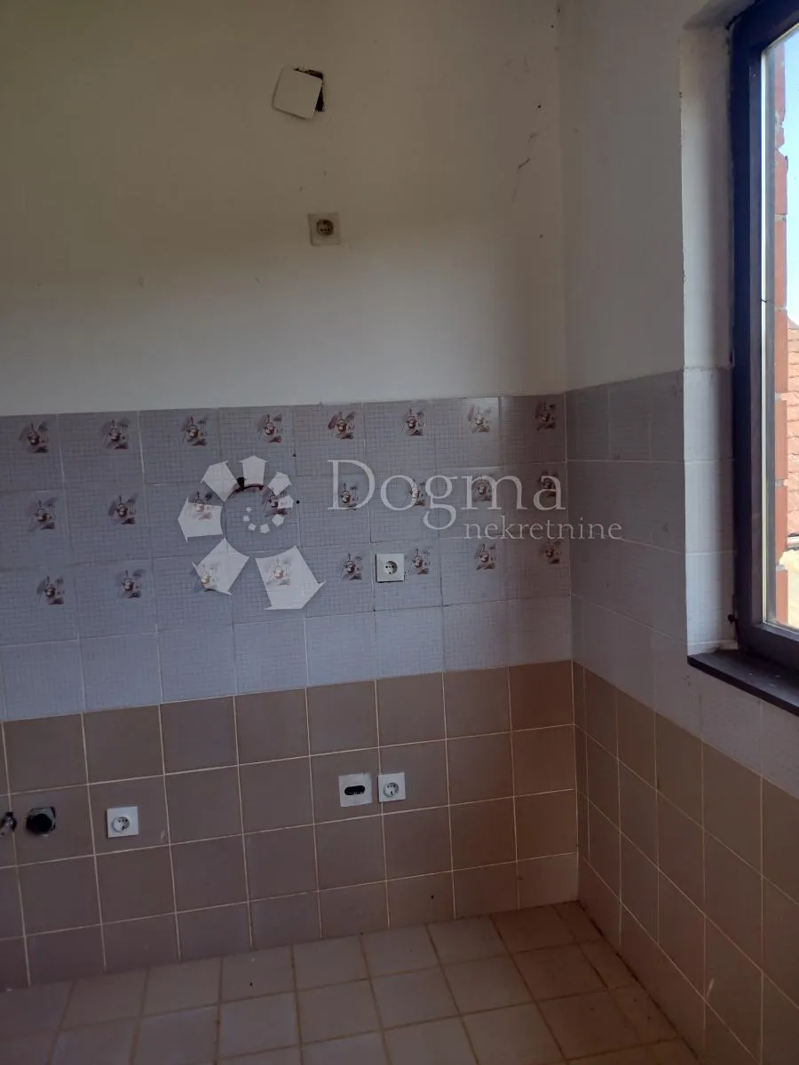 pristupačna kuća po svim parametrima - slika 4