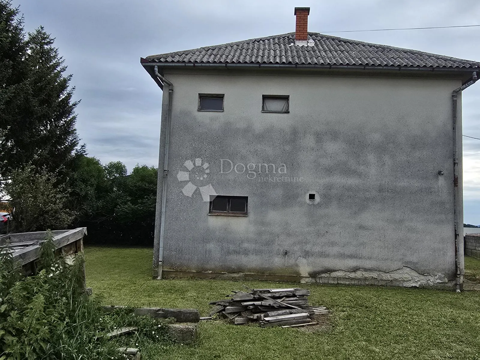impresivna površina zemljišta u trnovcu - slika 20
